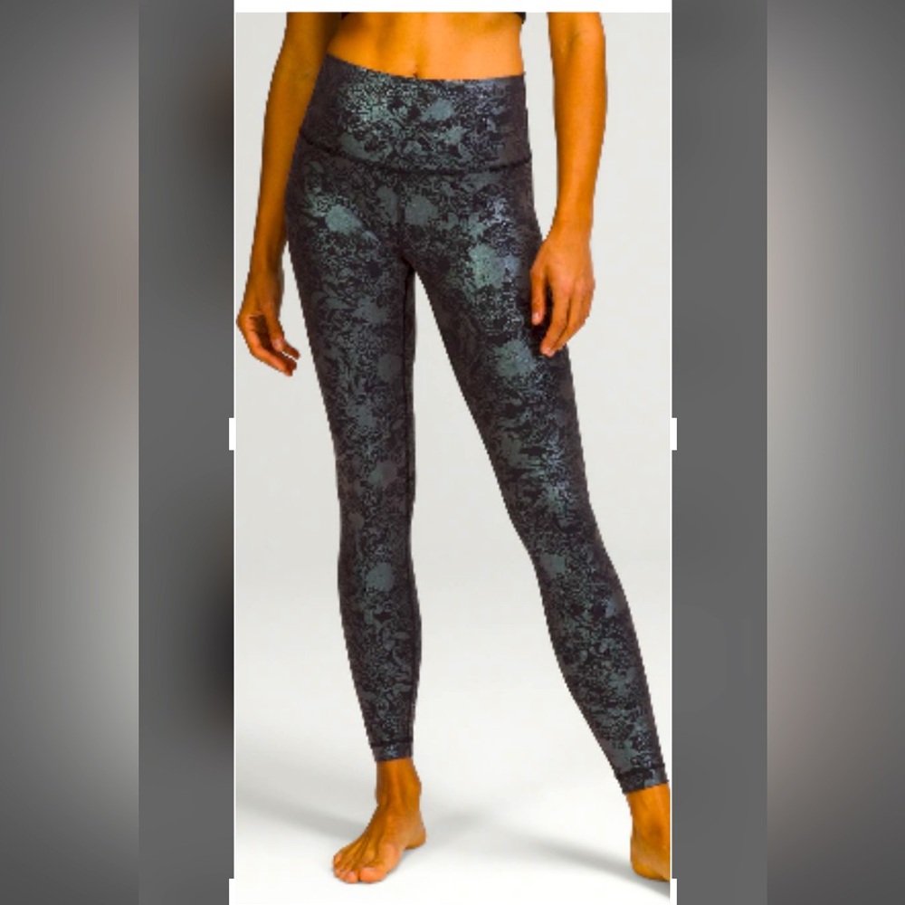 Wunder Under high rise tight 28” size 6